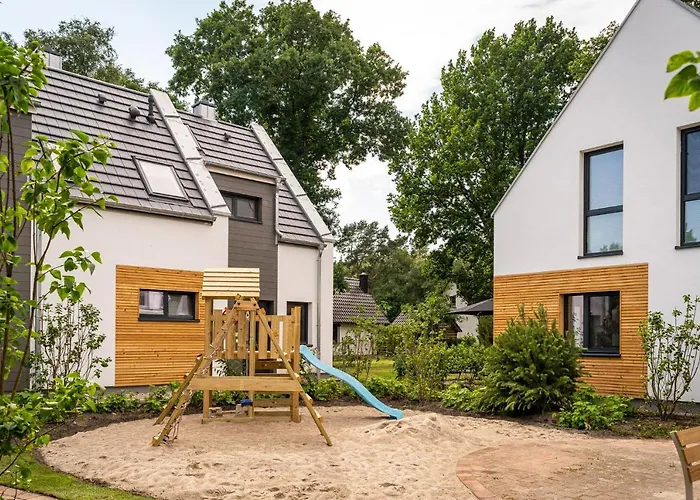 Domizil am Ostseewald - Haus Strandflieder